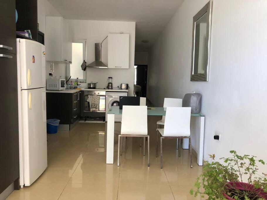 Well Located 2 Bedroom Flat In St.Julians Saint Julian's 외부 사진